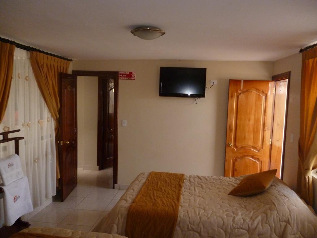 Hostal Fevilamir Ibarra Exterior foto